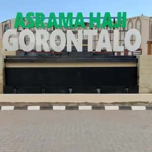 Huruf Timbul Akrilik 7